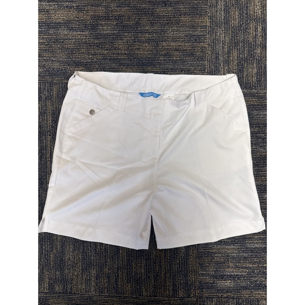 PGA TOUR Woman's Dressy Golf Bermuda Short NWOT Size 16 White